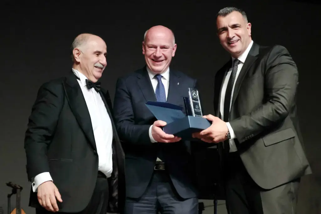 TDU organisierte einen unvergesslichen Ball
