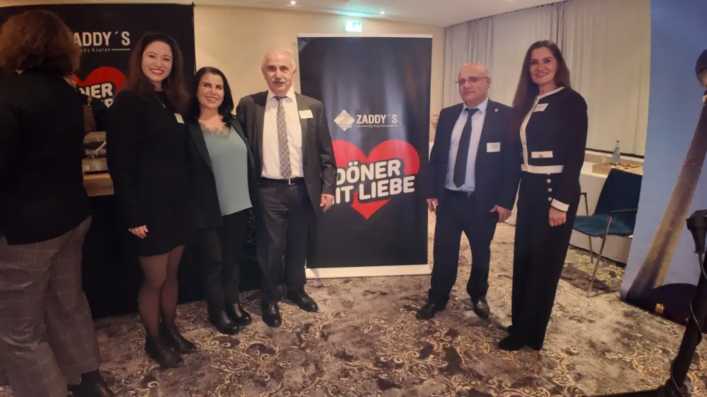 interkultureller-neujahrsempfang-in-lichtenberg-vielfalt-feiern-und-geniessen (2)