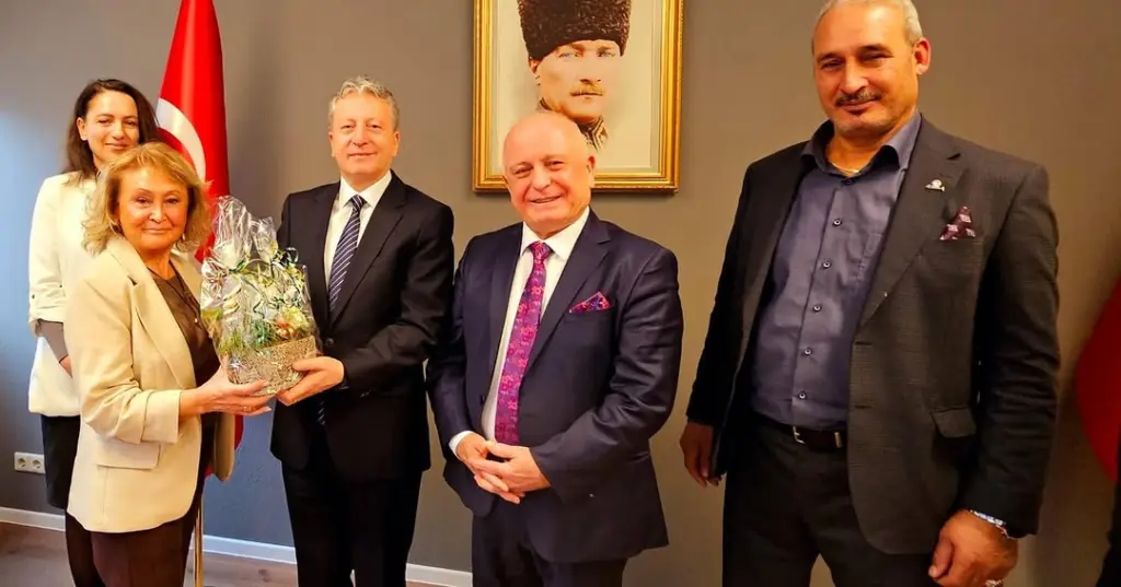 tdu-niedersachsen-besuch-beim-tuerkischen-generalkonsul-in-hannover (4)