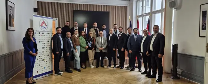 Besuch der TÜRKSİAD-Delegation und Geschäftsleute aus Bursa bei der TDU - 1