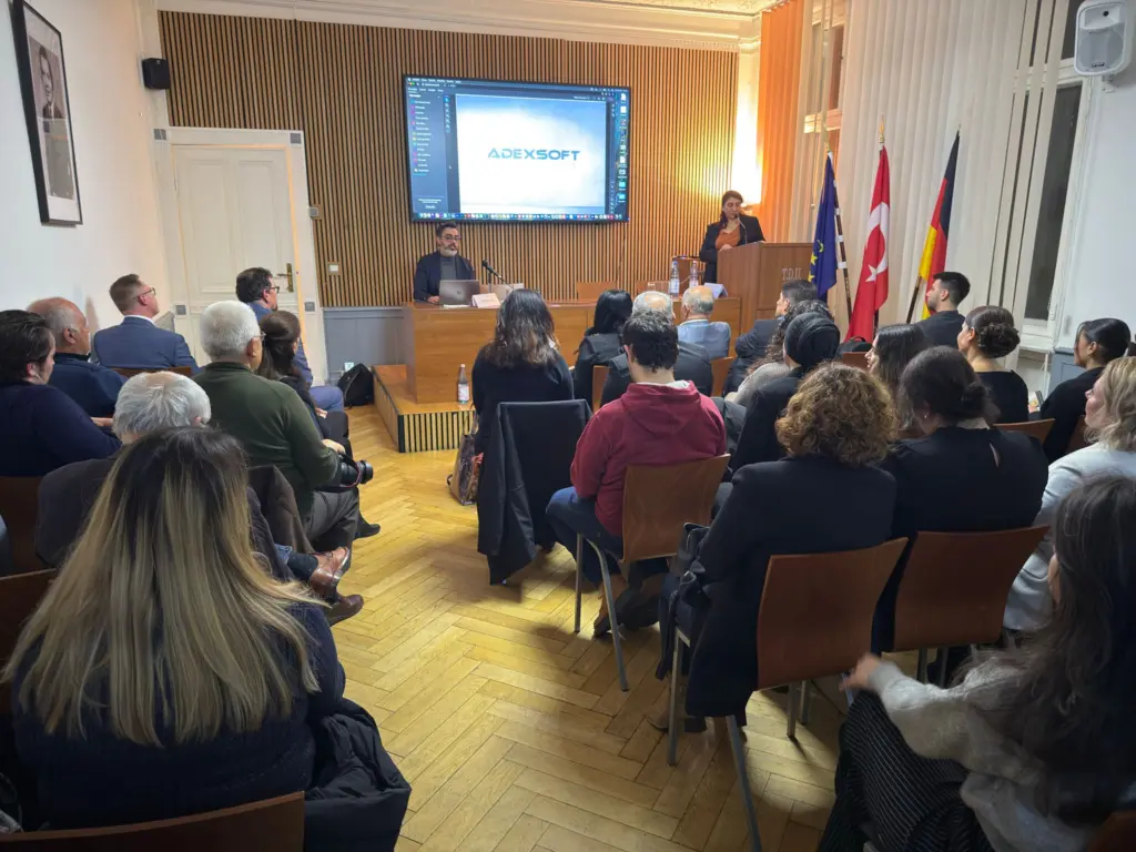 grosser-erfolg-firmen-stellen-sich-vor-bei-der-tdu (6)