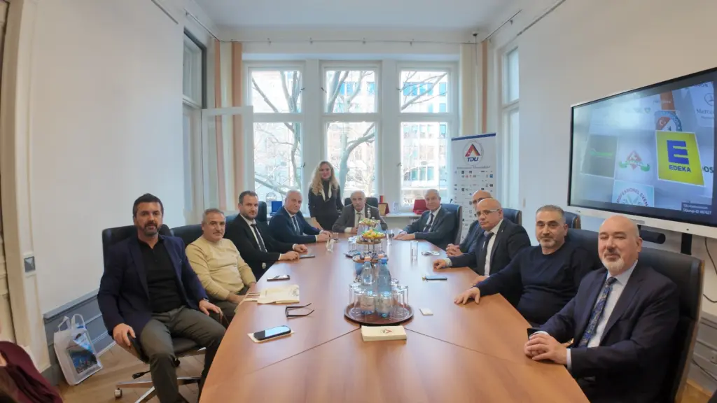 alanya-delegation-zu-gast-bei-der-tdu-in-berlin (9)
