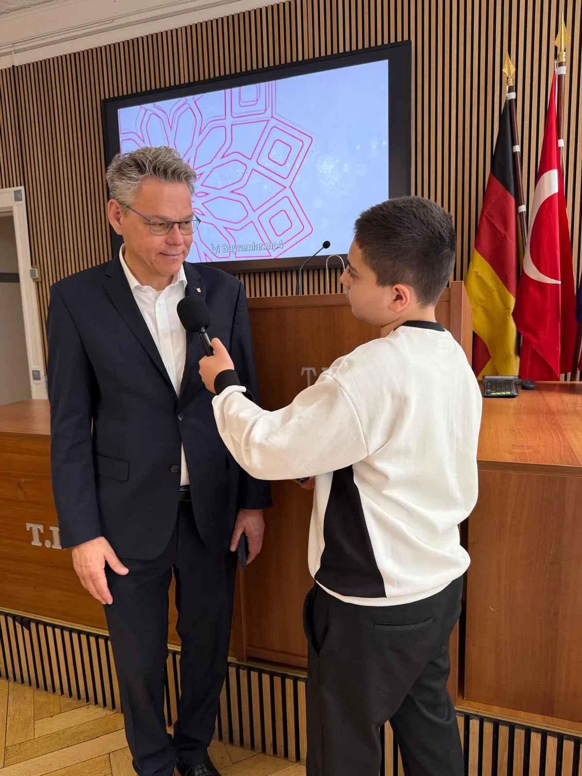 empfang-zum-opferfest-in-den-raeumlichkeiten-der-tdu (6)