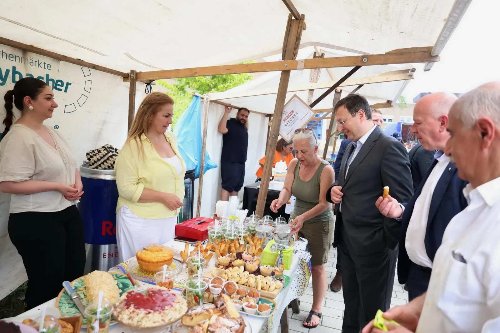 tdu-sommerfest-2025-ein-tag-voller-vielfalt-gemeinschaft-und-solidaritaet (12)