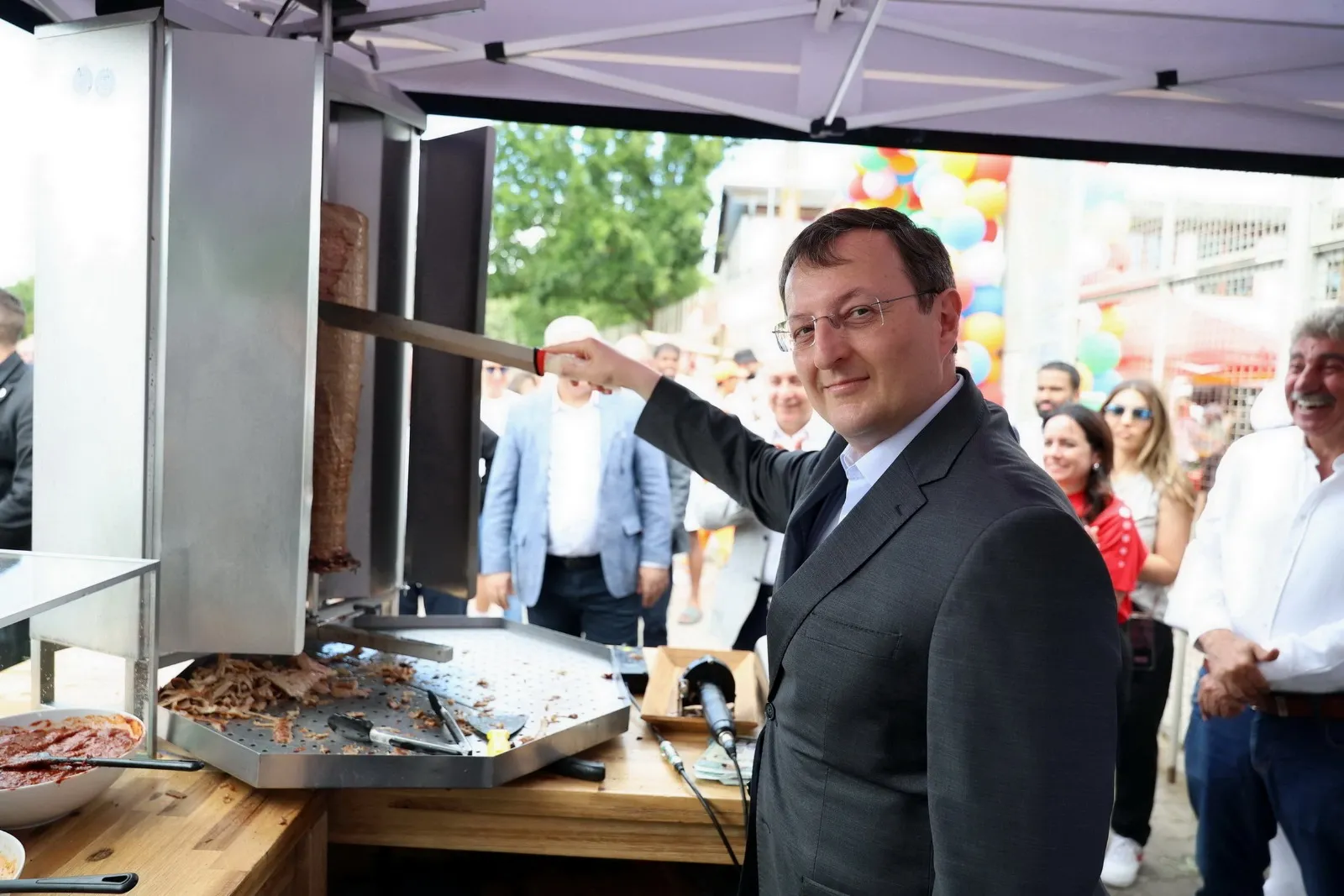 tdu-sommerfest-2025-ein-tag-voller-vielfalt-gemeinschaft-und-solidaritaet (37)