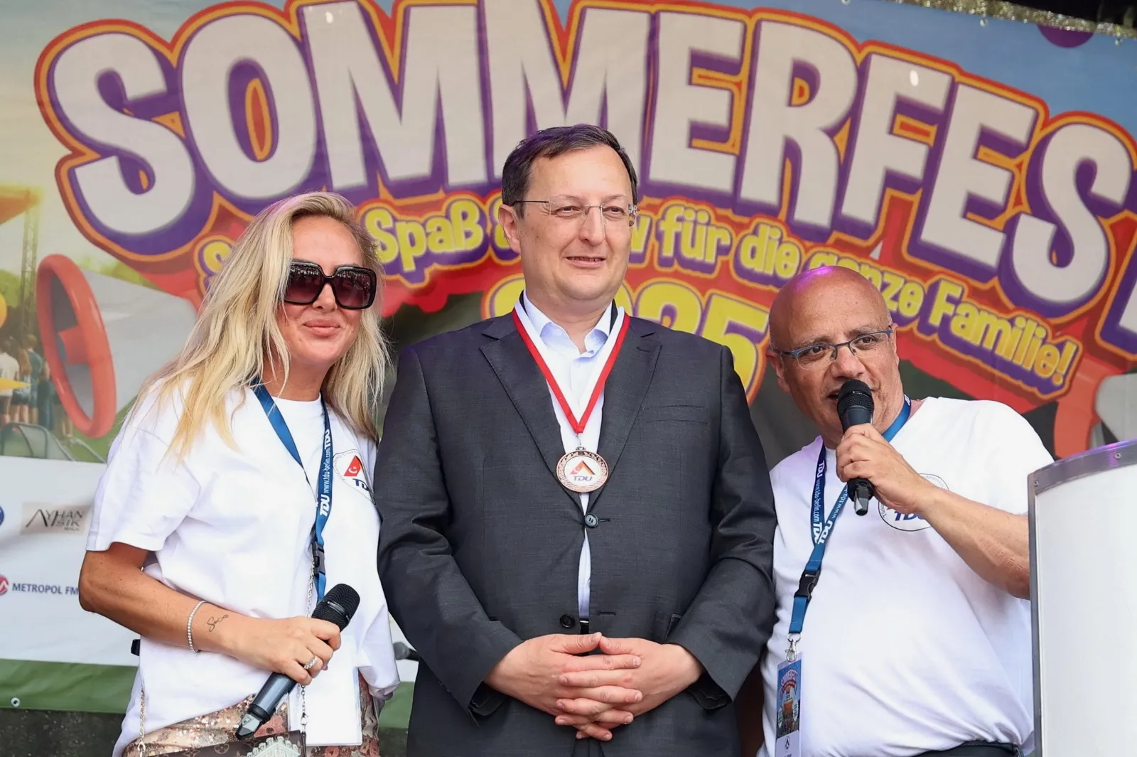 tdu-sommerfest-2025-ein-tag-voller-vielfalt-gemeinschaft-und-solidaritaet (44)