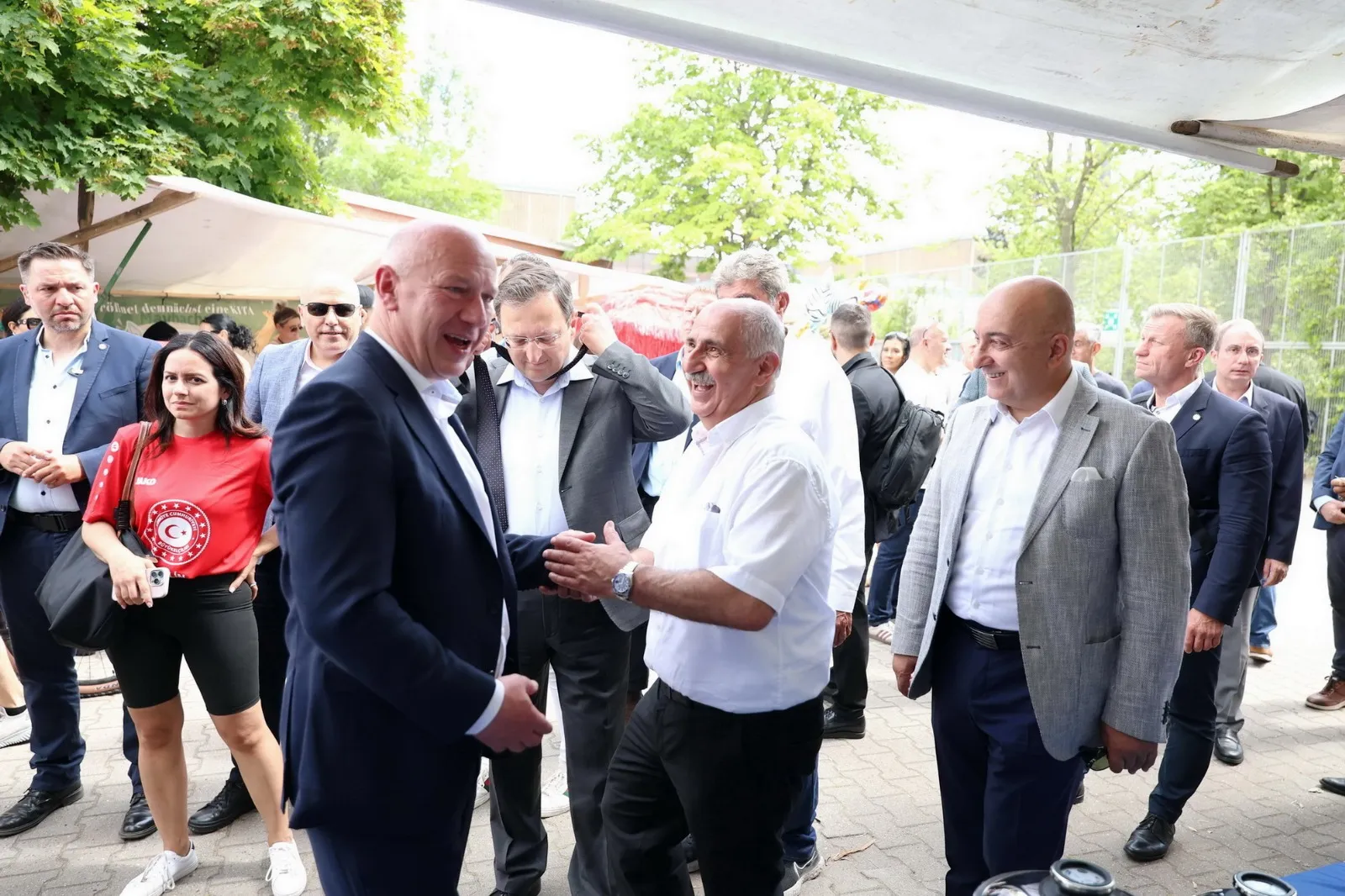 tdu-sommerfest-2025-ein-tag-voller-vielfalt-gemeinschaft-und-solidaritaet (9)