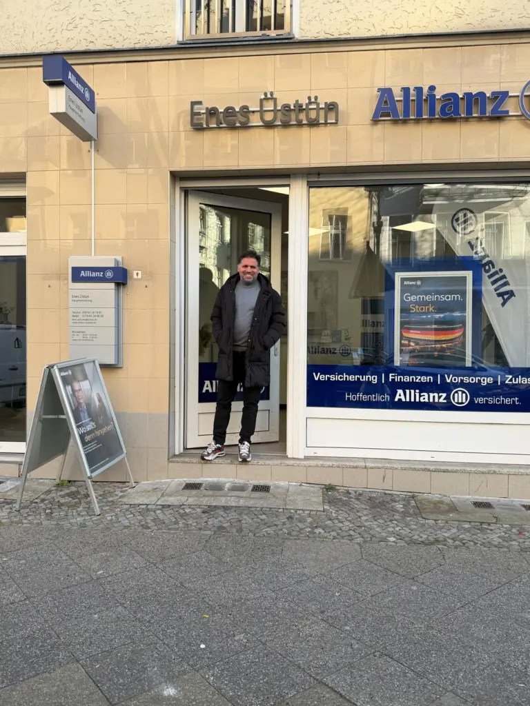 mitgliederbesuch-allianz-versicherung-enes-uestuen (9)