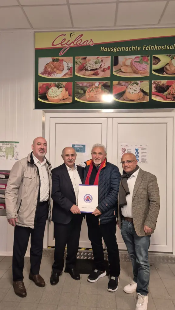 mitgliederbesuch-ceylan-feinkost (2)