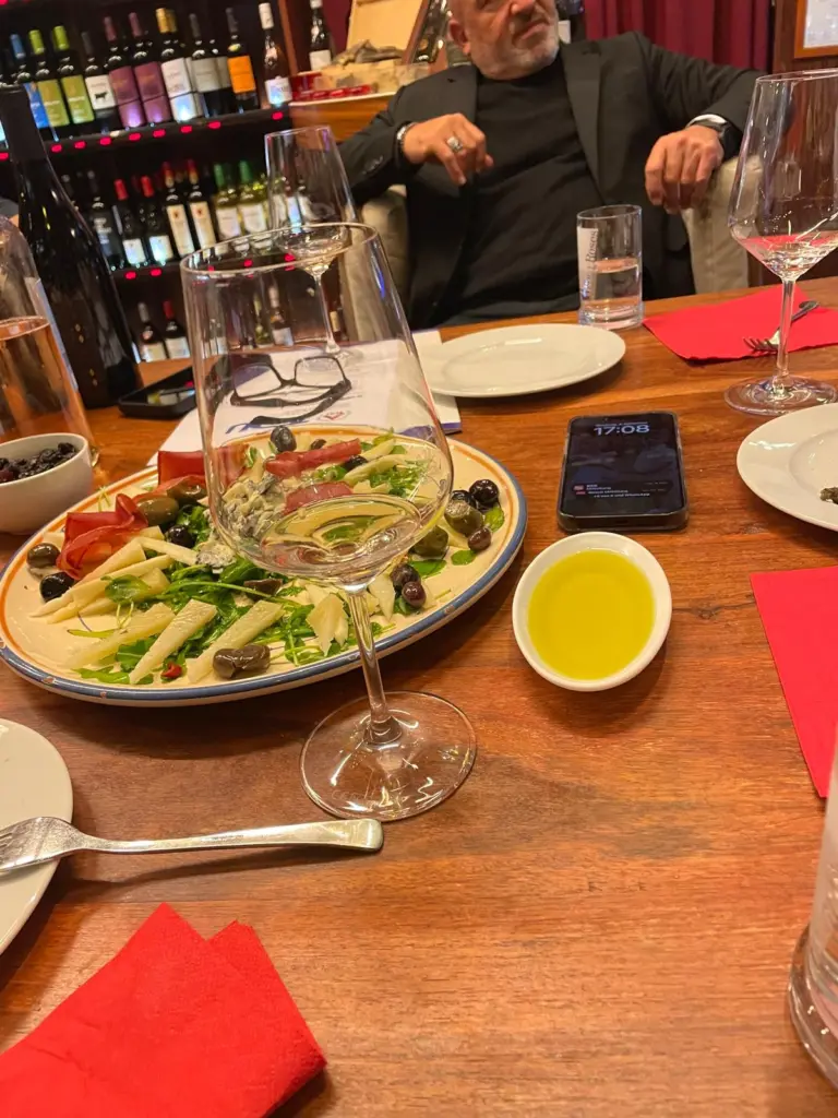 mitgliederbesuch-weinhandel-tosun (2)