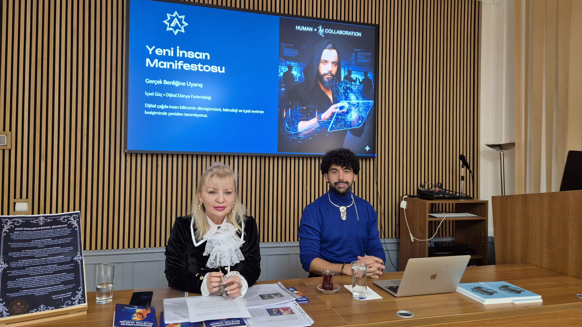 erfolgreicher-autorenabend-mit-yildiz-esberk (6)