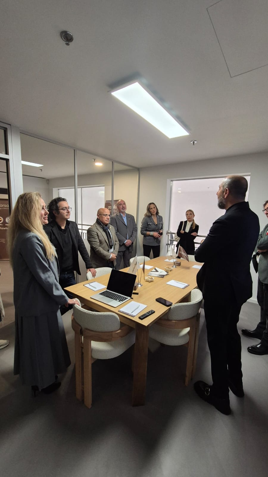 teilnahme-an-der-eroeffnung-arsavev (4)