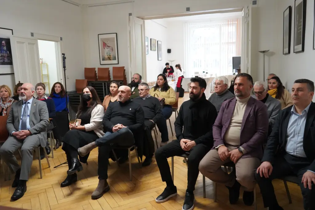 vorstellungs-und-kennenlerntreffen-der-idee-mimarlik-insaat-a-s (4)