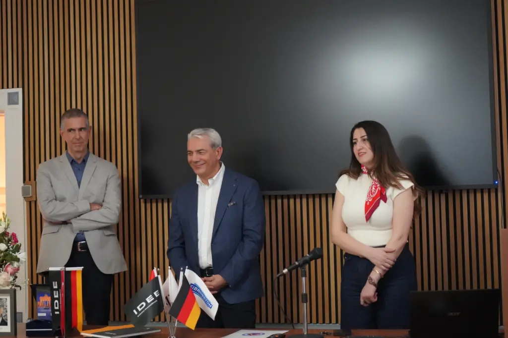 vorstellungs-und-kennenlerntreffen-der-idee-mimarlik-insaat-a-s (6)