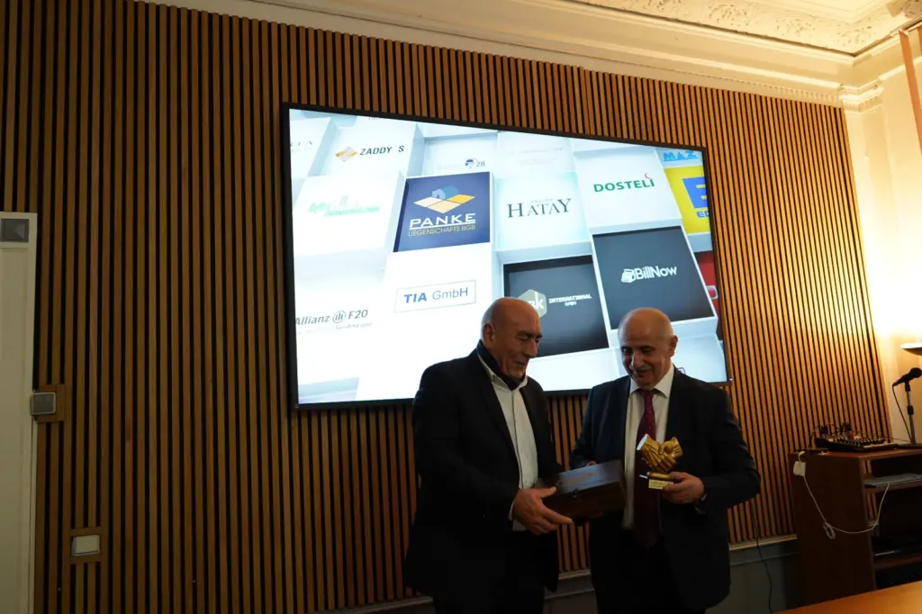 itb-berlin-2026-hochrangige-delegationen-aus-der-tuerkei-und-zypern-besuchen-die-tdu (3)