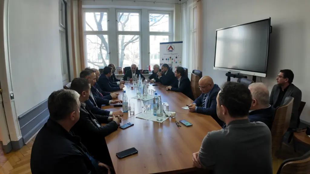 itb-berlin-2026-hochrangige-delegationen-aus-der-tuerkei-und-zypern-besuchen-die-tdu (8)