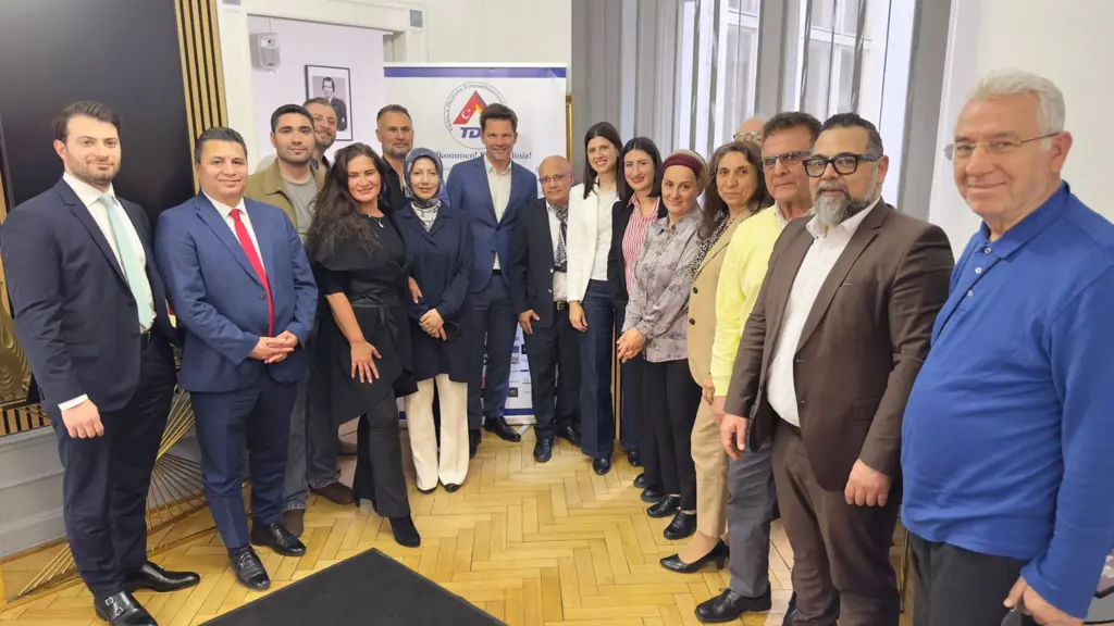 berlin-wirtschaft-im-dialog-steffen-krach-zu-gast-bei-tdu (8)