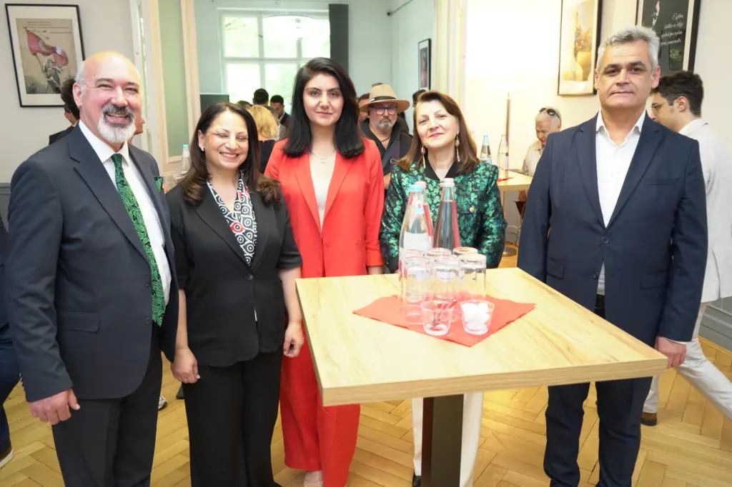 erfolgreicher-traditioneller-bayram-empfang-der-tdu-in-berlin (5)