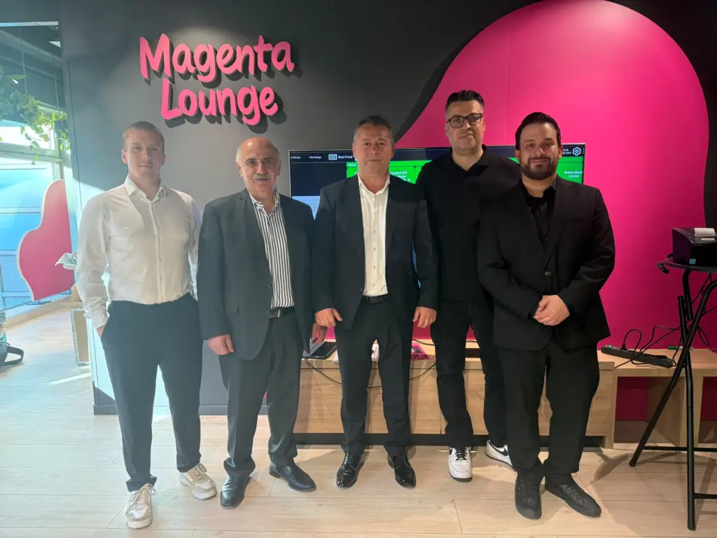 Erfolgreicher Telekom x TDU Netzwerkabend im Telekom Shop am Europa-Center
