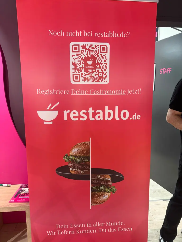 erfolgreicher-telekom-x-tdu-netzwerkabend-im-telekom-shop-am-europa-center (4)