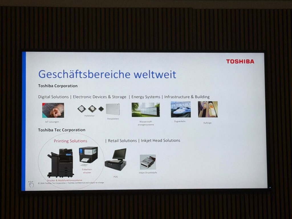 Präsentationsfolie „Geschäftsbereiche weltweit“ von Toshiba